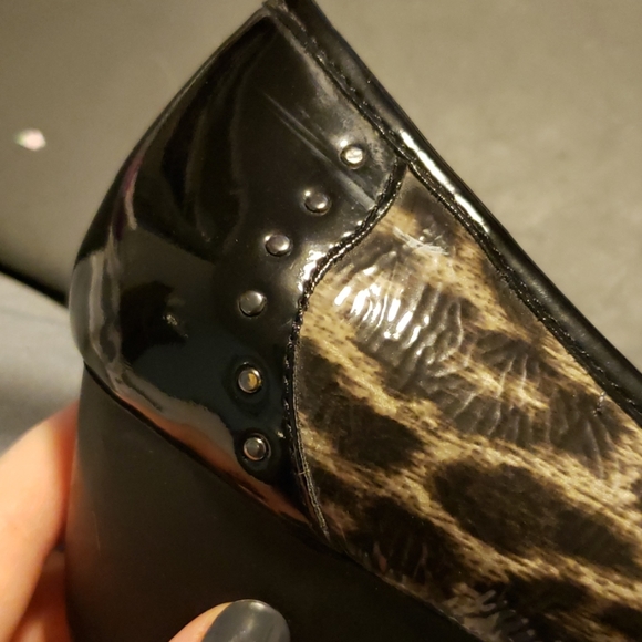 Gray animal print wedge ballet slipper - Picture 8 of 8